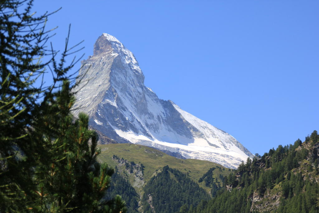 Ferienwohnung Haus Pan Zermatt Zimmer foto